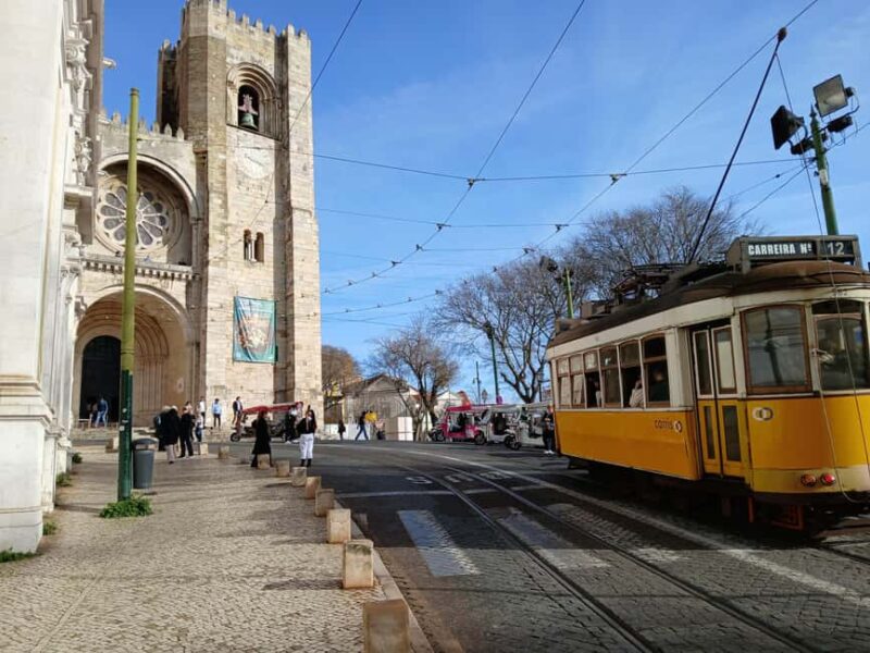Lisbon: Private Rainy Day Sightseeing Tour by Car - Key Points