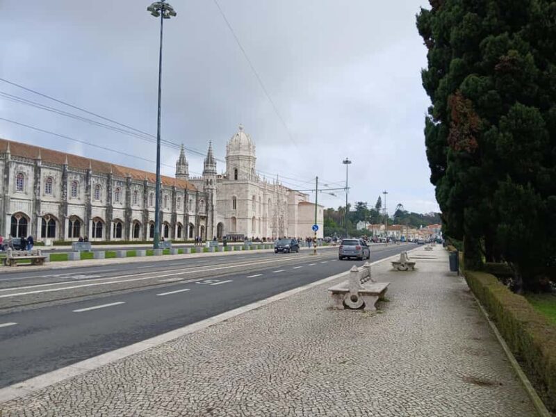 Lisbon: Private Rainy Day Sightseeing Tour by Car - Visiting Vasco da Gama Centre
