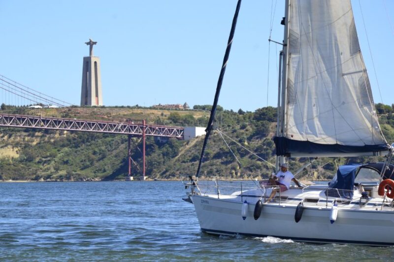 Lisbon: Private Sailboat Tour on Tagus River - Key Points