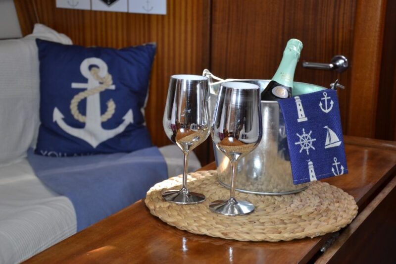 Lisbon: Private Sailboat Tour on Tagus River - Logistics, Group Size, and Practical Tips