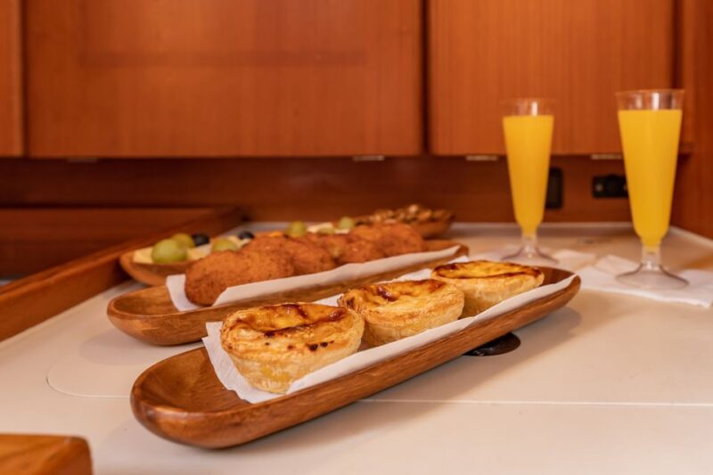 Lisbon: Private Sailboat Tour on the Tagus at Sunset - Discover Lisbon from the Water on a Private Sunset Sailboat Tour