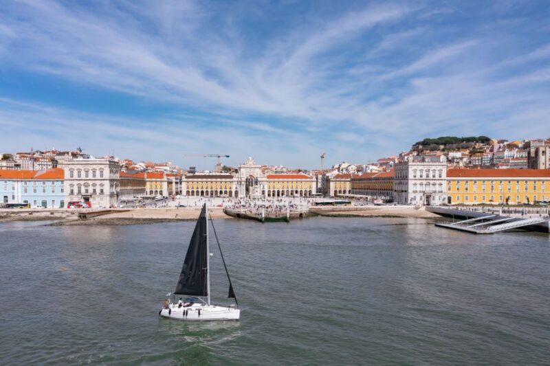 Lisbon: Private Sailboat Tour on the Tagus at Sunset - Enhancing the Experience with Great Photo Opportunities