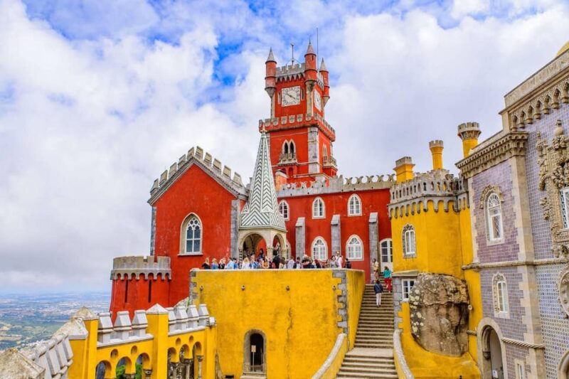 Lisbon: Private Sintra, Pena Palace & Regaleira Day Trip - The Logistics and Pacing of the Tour