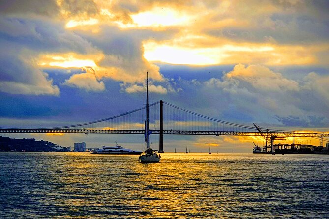 Lisbon Private Sunset Cruise - The Personal Touch of a Private Boat