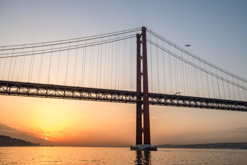 Lisbon: Private Sunset Cruise on the Tagus River with Drink - The route showcases Lisbon’s most famous landmarks from the water