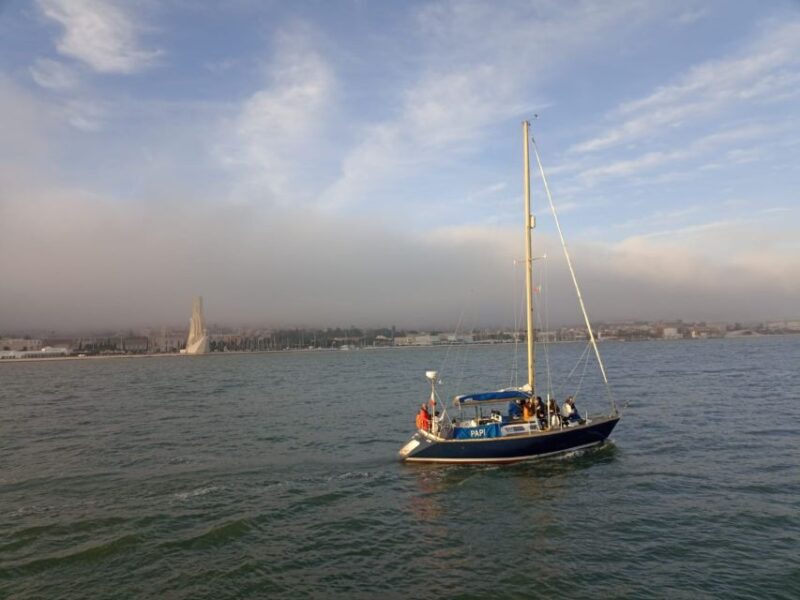 Lisbon: Private Sunset Sailboat Tour with Welcome Drink - Starting Point at Doca de Alcântara for Easy Access