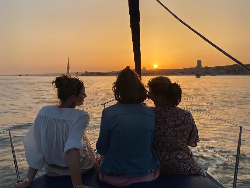 Lisbon: Private Tagus River Sunset Cruise on a Luxury Boat - Watching the Sunset Over Lisbon