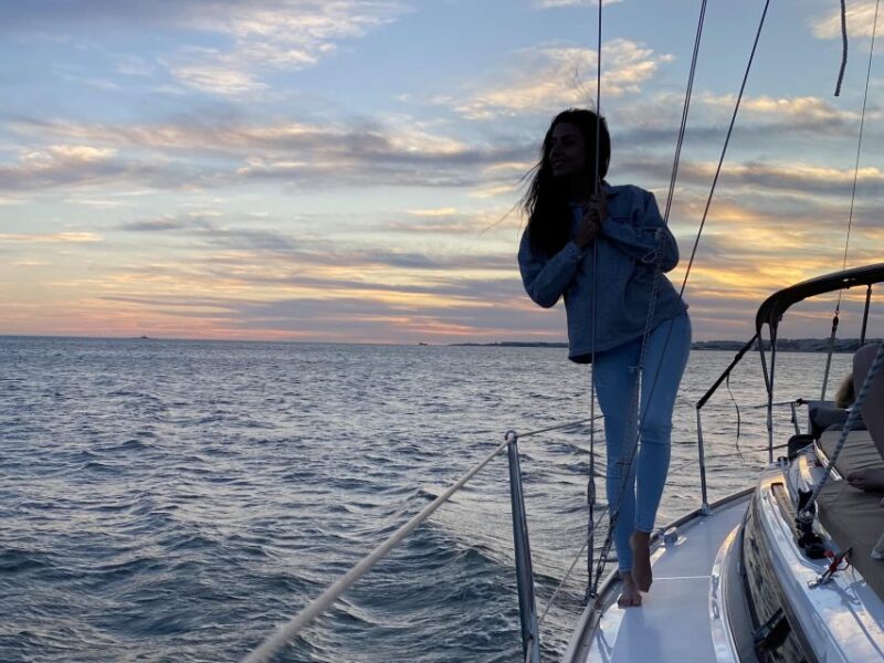 Lisbon: Private Tagus River Sunset Cruise on a Luxury Boat - Practical Details and Accessibility