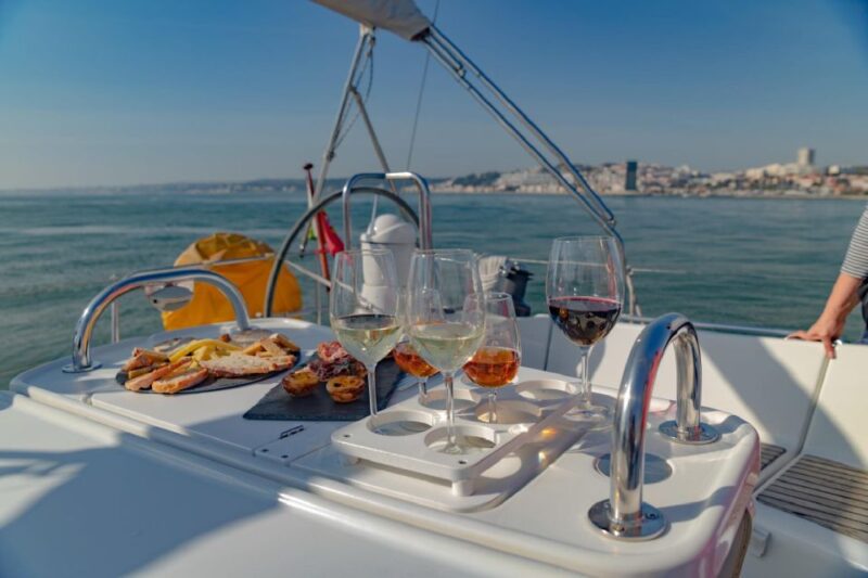 Lisbon: Private Tagus River Yacht Tour - The Crew and Guides: Knowledgeable and Friendly