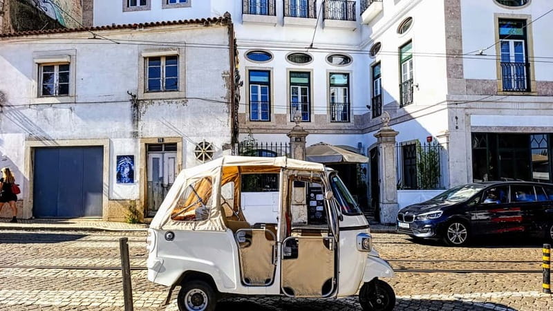 Lisbon: Private Tour in a Piaggio Ape Calessino - Explore Lisbon in a Unique Style in a Piaggio Ape Calessino