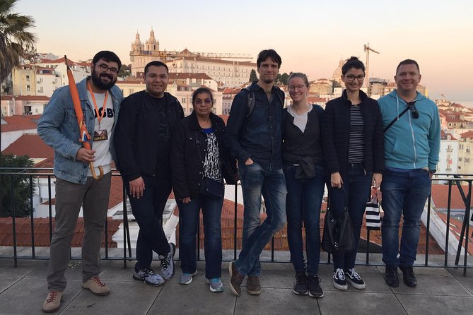 Lisbon Private Tour - The best introduction to the city - Visiting Miradouro das Portas do Sol