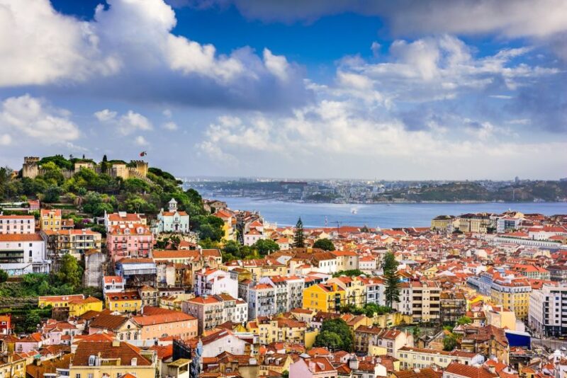 Lisbon Private Tours - Multiple Languages and Personalized Service