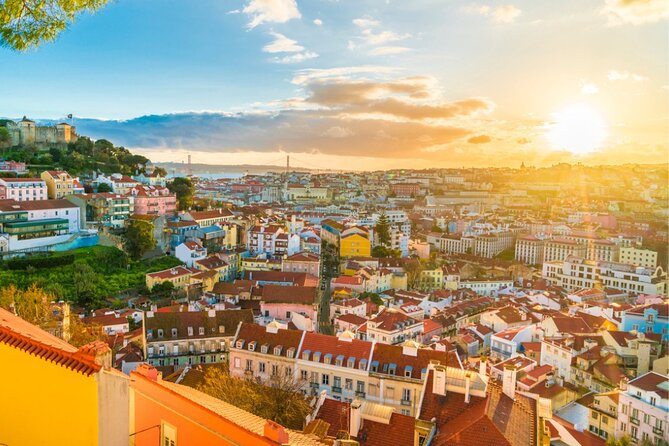 Lisbon: Private Tuk-Tuk City Tour - Breathtaking Views from Miradouro da Senhora do Monte