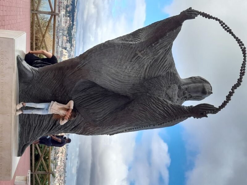 Lisbon: Private Tuk Tuk Tour Christ the King & Abril Bridge - Exploring the Burned Winery and Street Art Scene