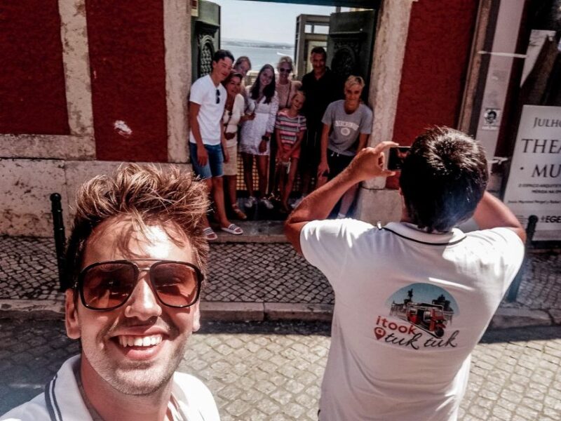Lisbon: Private Tuk-Tuk Tour - Insights from the Guides: Personalities and Expertise