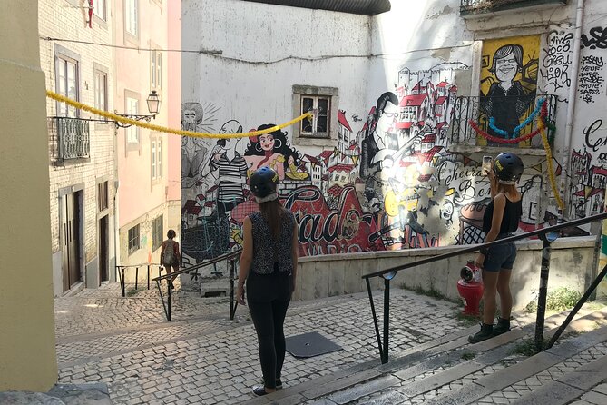 Lisbon: Rent a Scooter from 4h up to 7 days Honda Pcx - Riding in Lisbon: Routes and Highlights