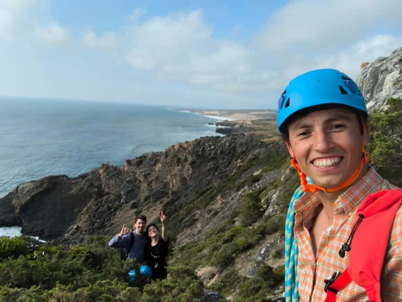 Lisbon: Rock Climbing Experience - Epic Sea Cliff Adventure - Logistics and Group Size