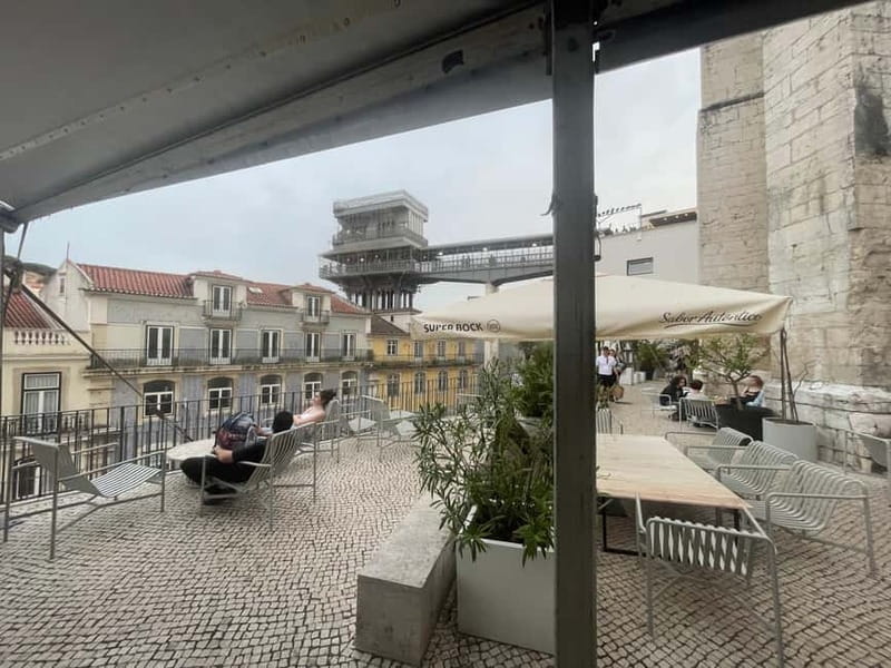 Lisbon : Rooftop Revelry: Sky Tour with 6 Rooftops & Drinks - Location and Accessibility Details