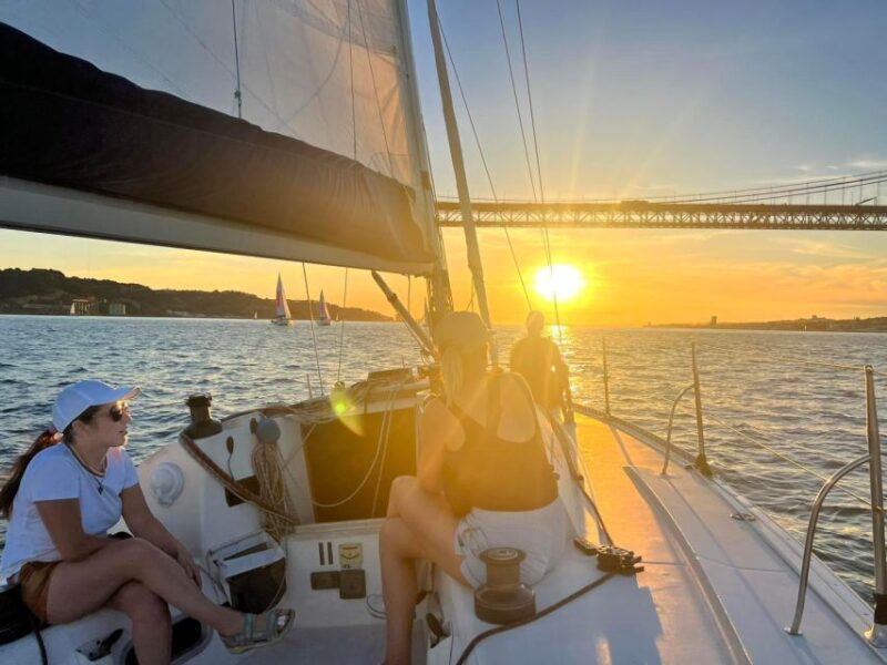 Lisbon: Sailing Sunset - What’s Included in the Experience