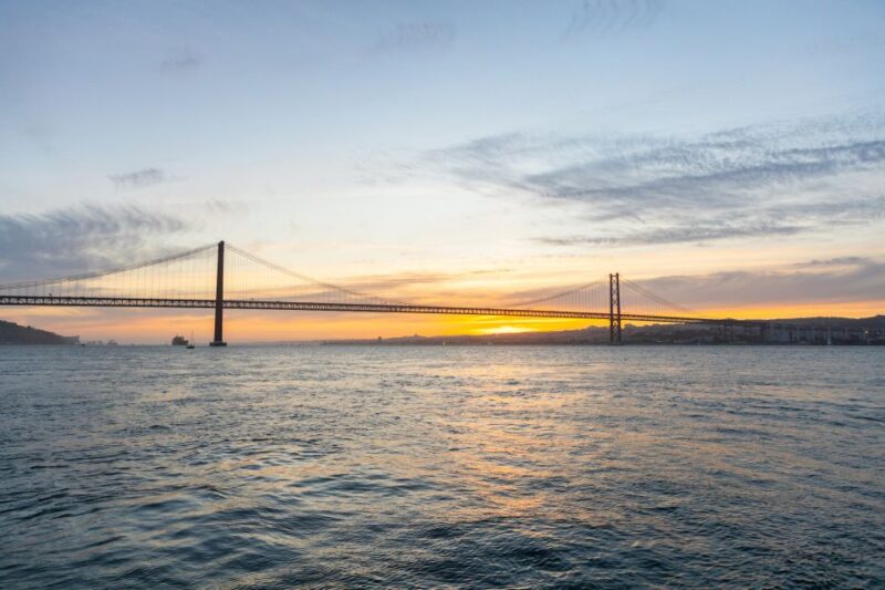Lisbon: Sailing Tour on the Tagus River - What’s Included on the Sailing Tour
