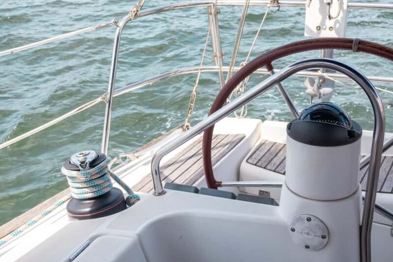 Lisbon: Sailing trip on the Tagus River - Breathtaking Views of Lisbon’s Landmarks