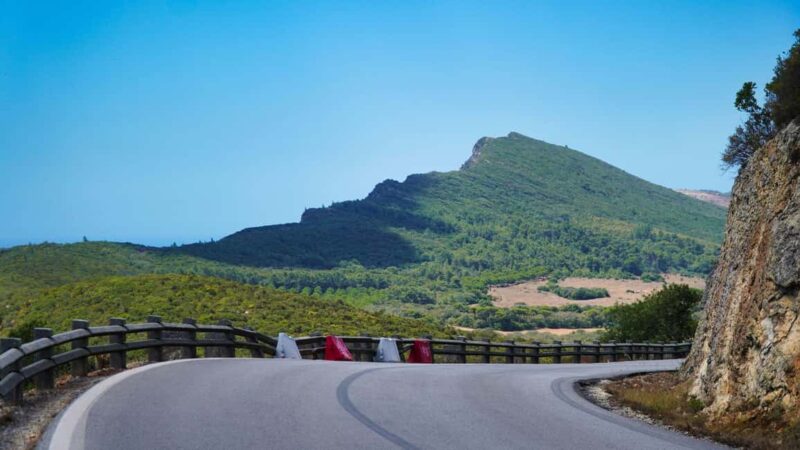 Lisbon: Setúbal, Arrábida, and Sesimbra tour with wine and boat - Scenic Drive Through Arrábida Natural Park
