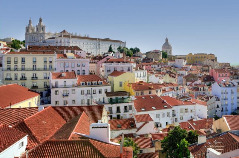 Lisbon: Setúbal Peninsula Tour with Wine Tasting & Local - Exploring Azeitão and the José Maria da Fonseca Cellars