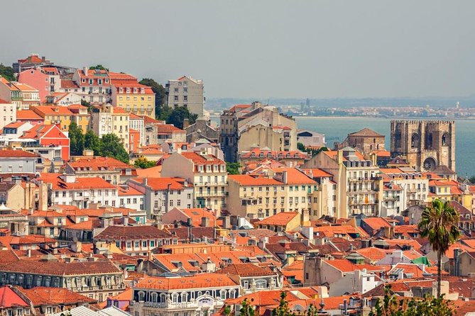 Lisbon Shore Excursion: Private Day Trip to Lisbon and Sintra - The Benefits of a Private Guide and Customizable Schedule