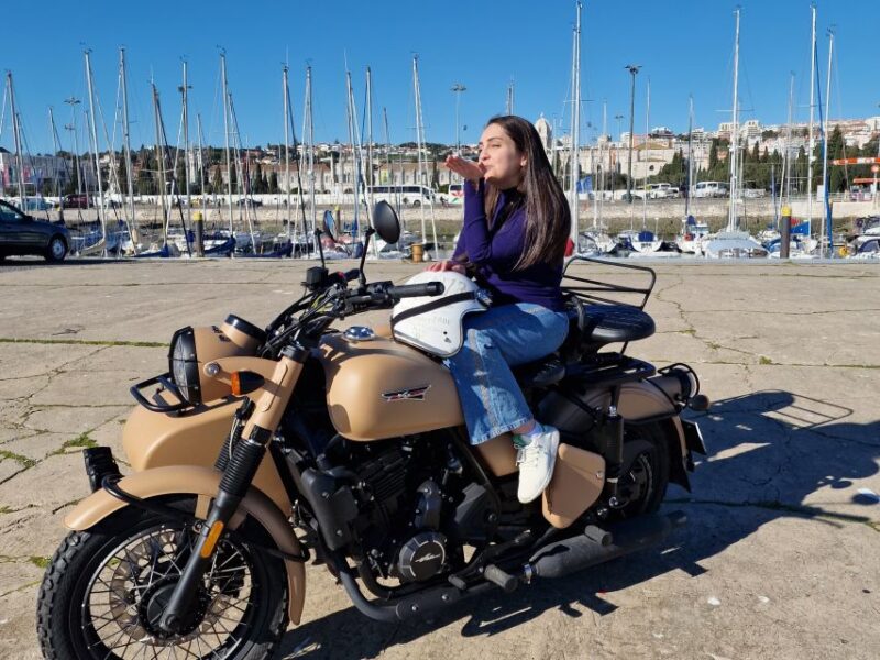 Lisbon: Sidecar Tour - Flexibility and Customization of the Tour