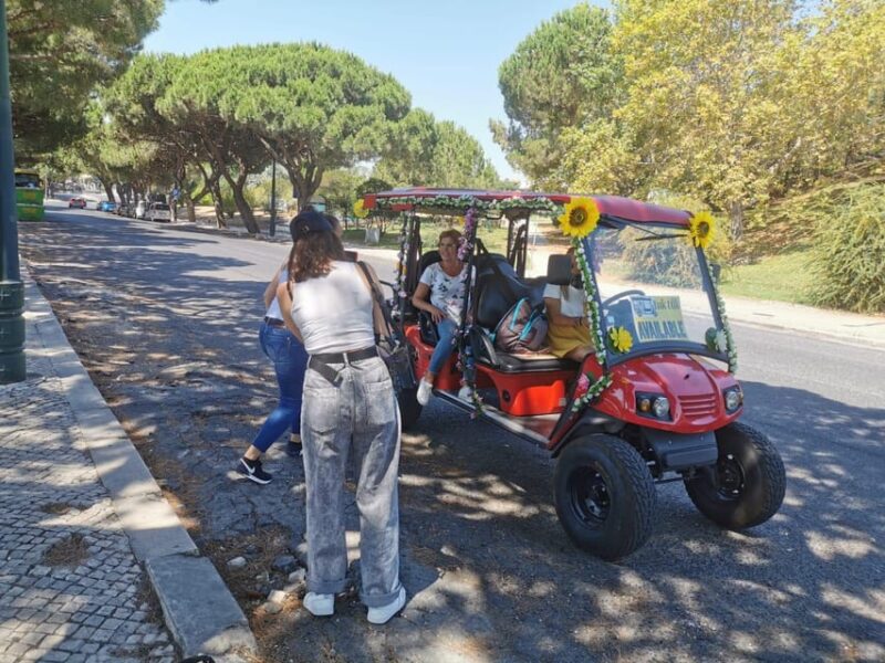 Lisbon: Sightseeing City Tour by Tuk-Tuk - Booking and Cancellation Policies