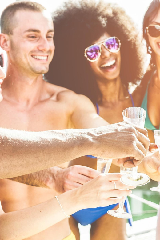 Lisbon: Sightseeing Cruise with Open Bar, DJ & Swim Stop - Lisbon Waterway Party: A Unique Way to Experience the City