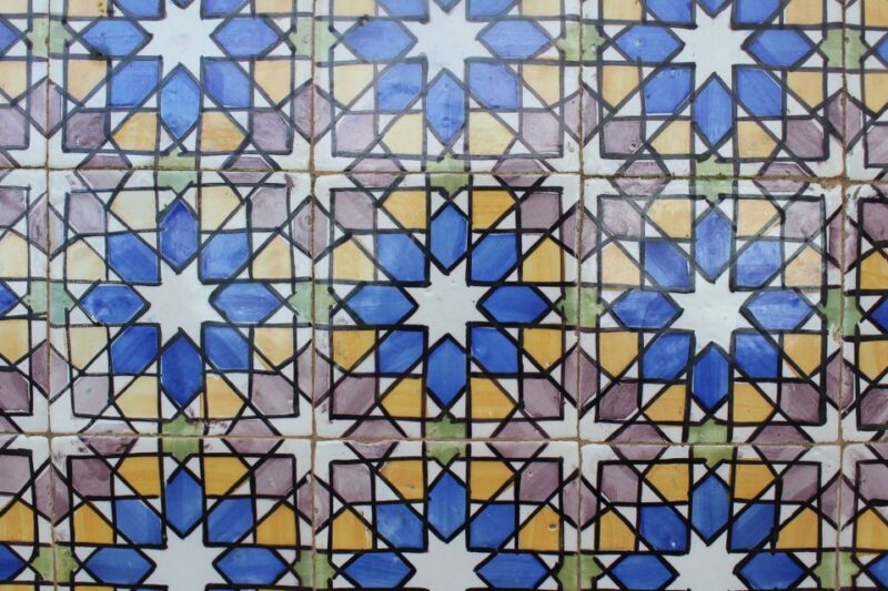 Lisbon: Sintra, Cascais, & Estoril Guided Day Tour - What Makes This Tour Stand Out from Similar Experiences