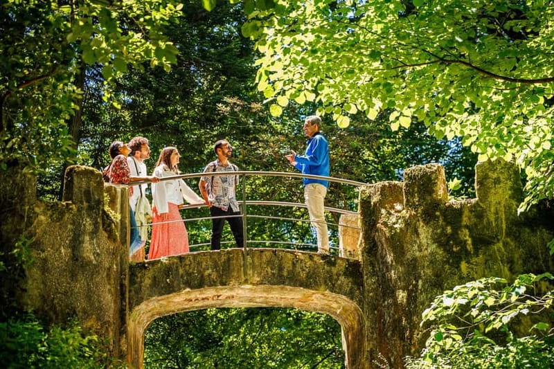 Lisbon: Sintra Cascais & Pena Palace Small Group Tour - Discover the Charm of Sintra, Cascais, and Pena Palace on a Small Group Tour from Lisbon