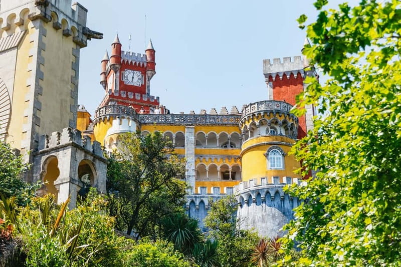 Lisbon: Sintra, Pena, Cabo da Roca, Cascais Tour with Pickup - Key Points