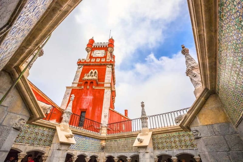 Lisbon: Sintra, Pena, Cascais & Cabo Day Tour with Tickets - Exploring Sintra’s Historic Center and Free Time