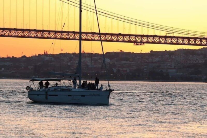 Lisbon: Sintra, Pena Palace, Belém Tour + sunset Boat Cruise - Discovering Belém’s Monuments and the World-Famous Pastéis de Belém