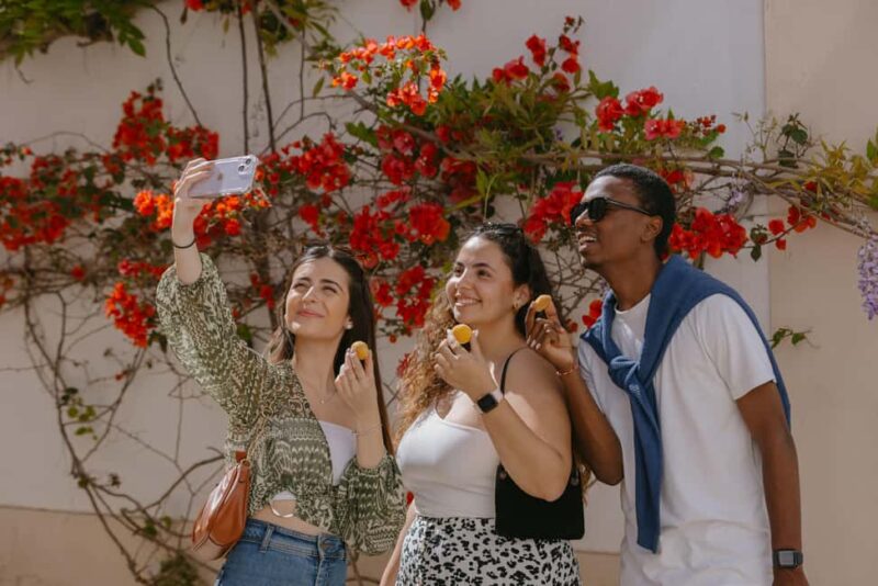 Lisbon: Sintra, Pena Palace, Cabo da Roca & Cascais - Guides Who Make the Difference