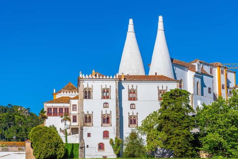 Lisbon: Sintra, Pena, Regaleira, Roca, Cascais (with pickup) - Lunch and Leisure in Cascais