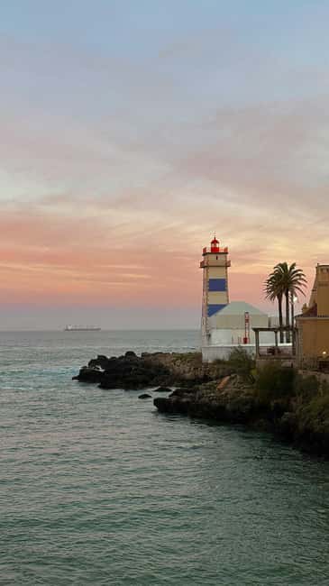 Lisbon: Sintra, Quinta da Regaleira, Cascais Private Tour - Discovering Azenhas do Mar: The Cliffside Village with Stunning Views