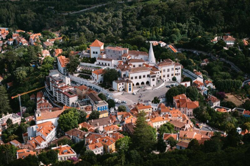 Lisbon: Sintra, Regaleira with ticket guided tour by train - Why Choose This Sintra Day Trip?