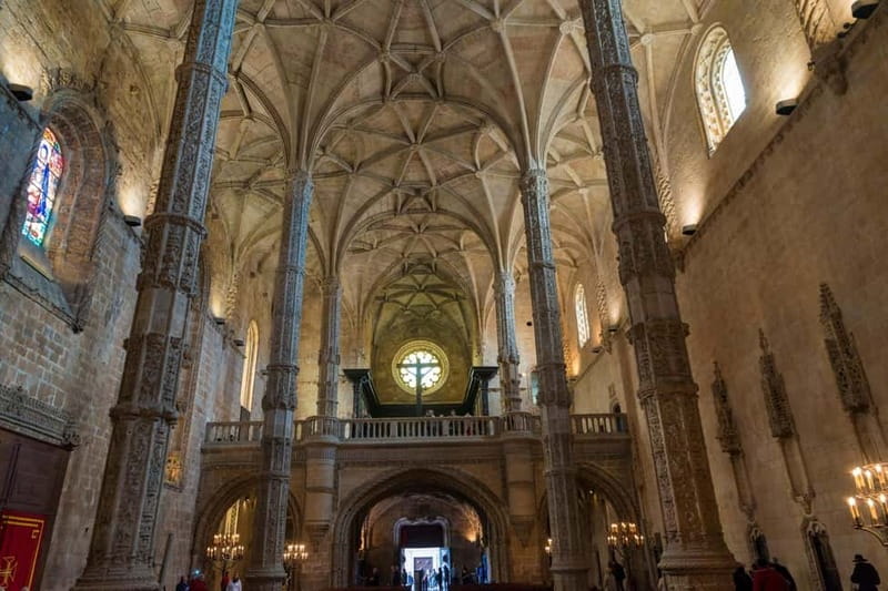 Lisbon: Skip-the-line Jerónimos Monastery Tour with Tickets - Accessibility and Group Size