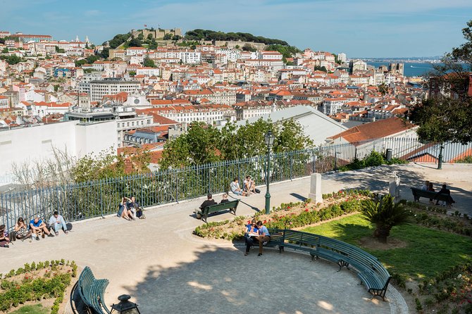 Lisbon Small Group Tour - Crossing the 25 de Abril Bridge and Viewing the Christ King Statue