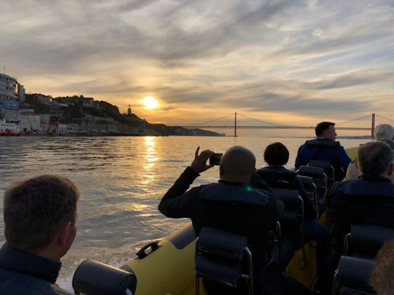 Lisbon Speedboat Sunset with Monuments Sightseeing - Discover Lisbon from the Water on a Sunset Speedboat Tour