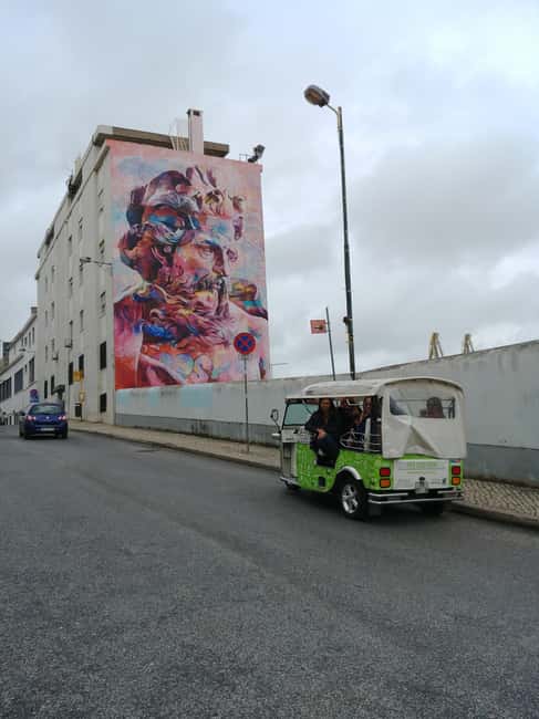 Lisbon Street Art by Tuk Tuk : Graffiti & Murals Discovery - From the Old Town to the Iconic LX Factory