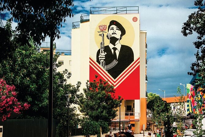 Lisbon Street Art - Private Guided Tour in a Electric Tuk Tuk - Key Points