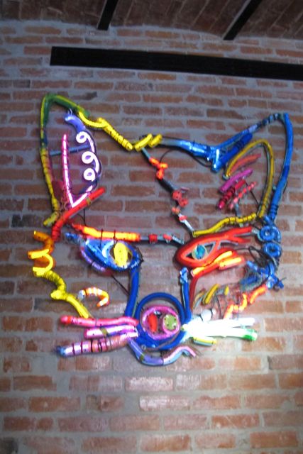 Lisbon Street Art Tour - Artworks and Artists: From Murals to Sculptures