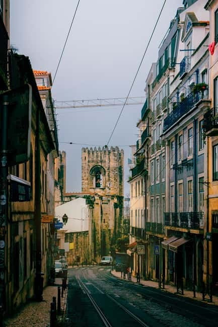 Lisbon: Street Photography Tour Sunrise or Sunset - Alfama: Lisbon’s Oldest Neighborhood in Focus