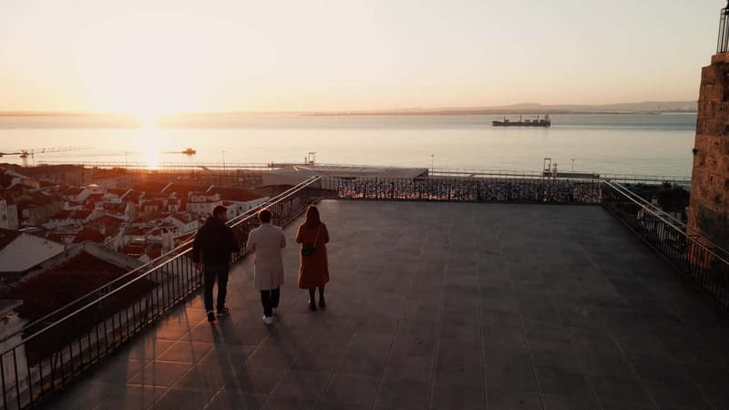 Lisbon: Sunrise Walking Tour Before the Crowds - Enjoying a Portuguese Breakfast at a Local Café
