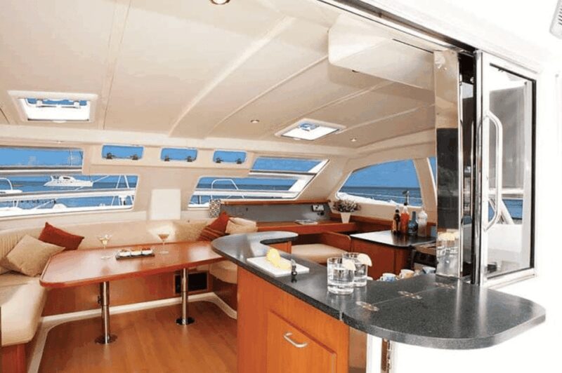 Lisbon: Sunset Catamaran Cruise, Music and Open Bar - Family-Friendly Aspects of the Cruise