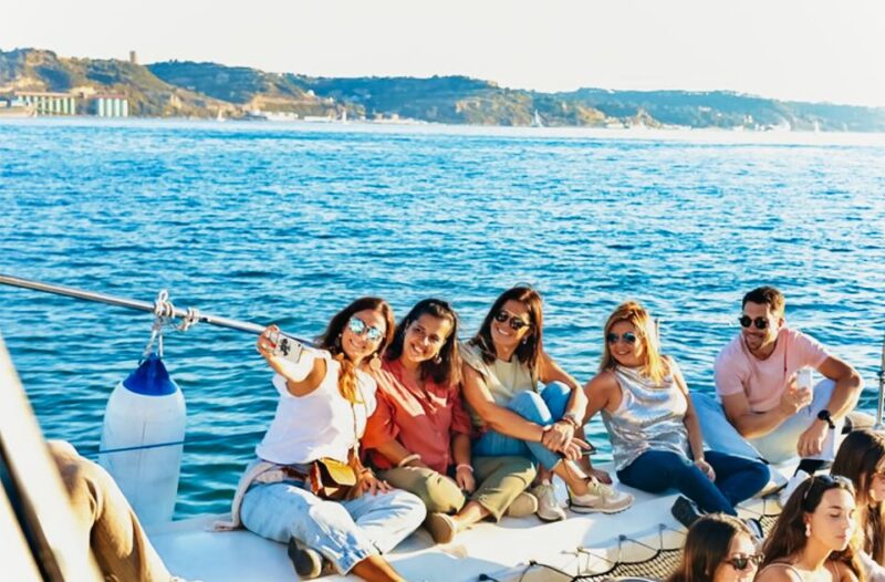 Lisbon: Sunset Catamaran Tour with Music and Drink - What Makes This Tour Stand Out